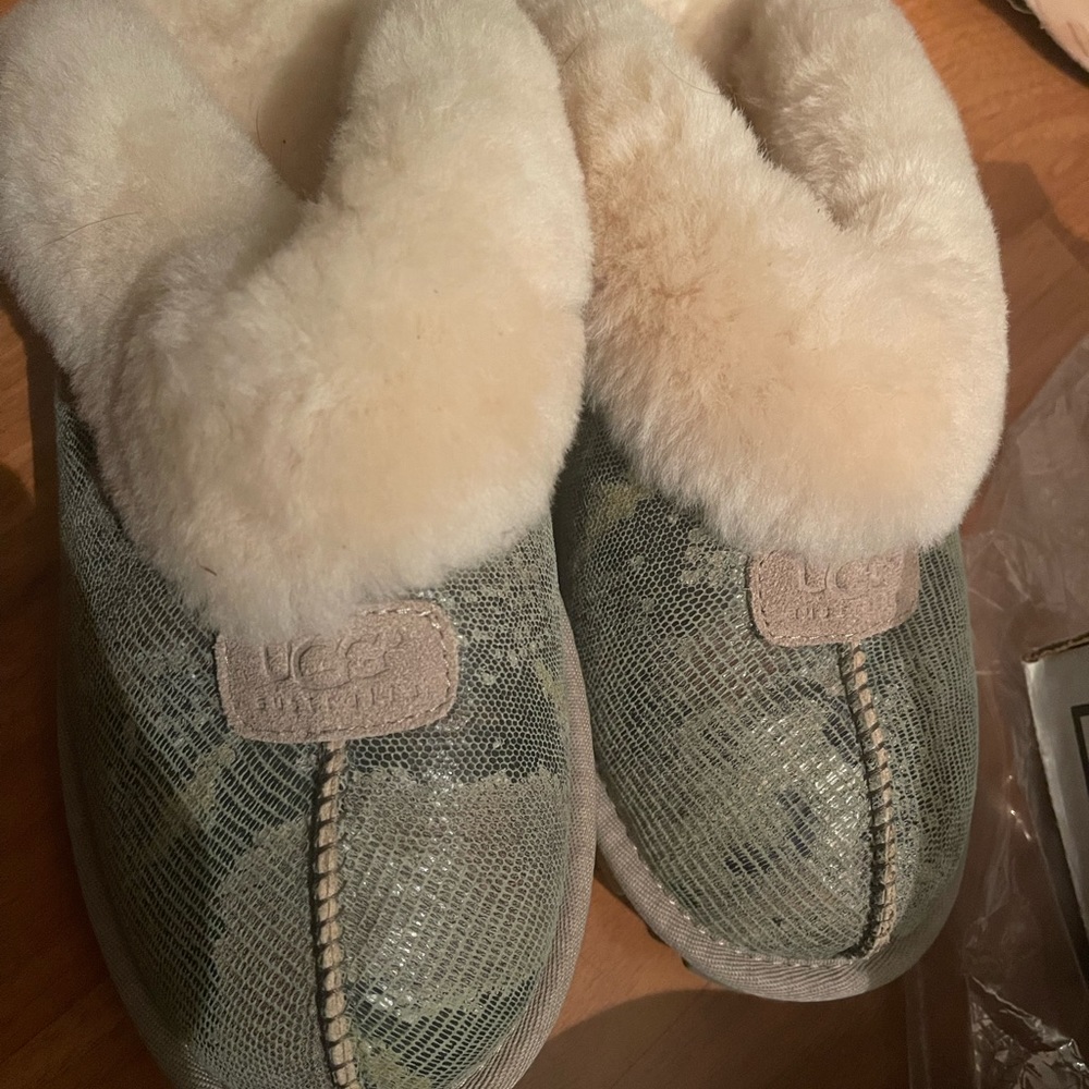 Ugg slippers